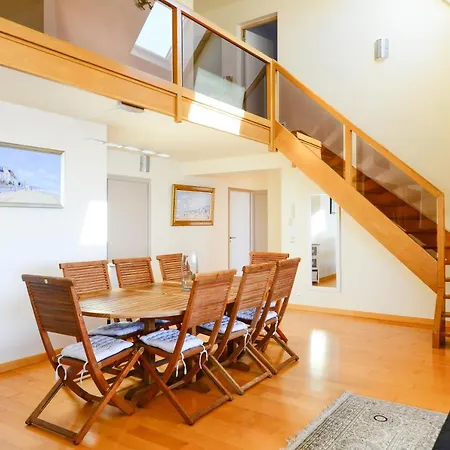 Aux Premieres Loges * Fecamp