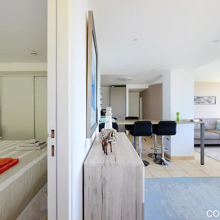 Aux Premières Loges Villa *