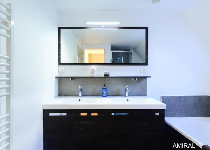 Aux Premieres Loges Villa